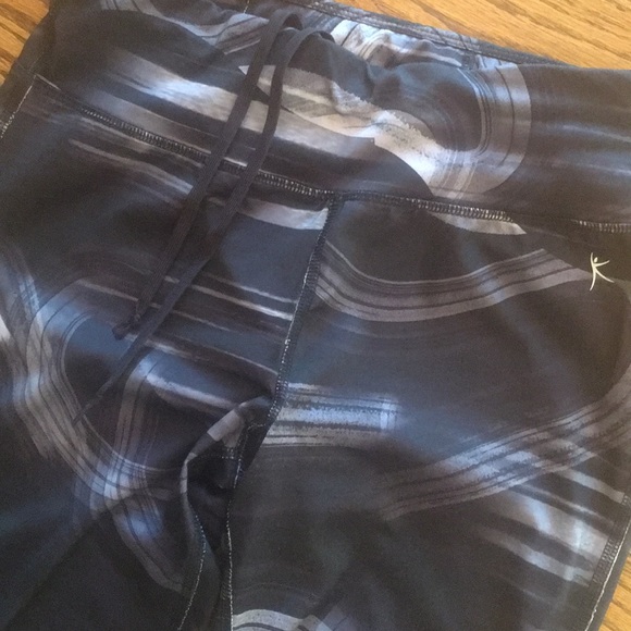 Danskin leggings - Picture 3 of 8